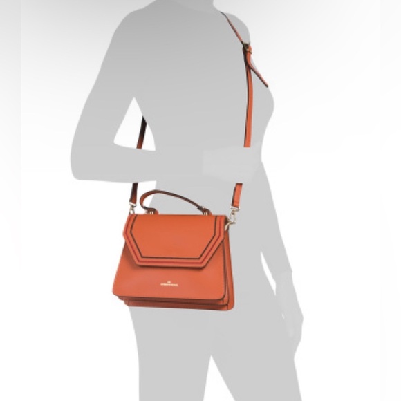 Rossi Made In Italy Leather Contrast Stitch Geometric Satchel